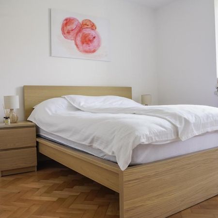 Bright Apartment Ljubljana Eksteriør billede