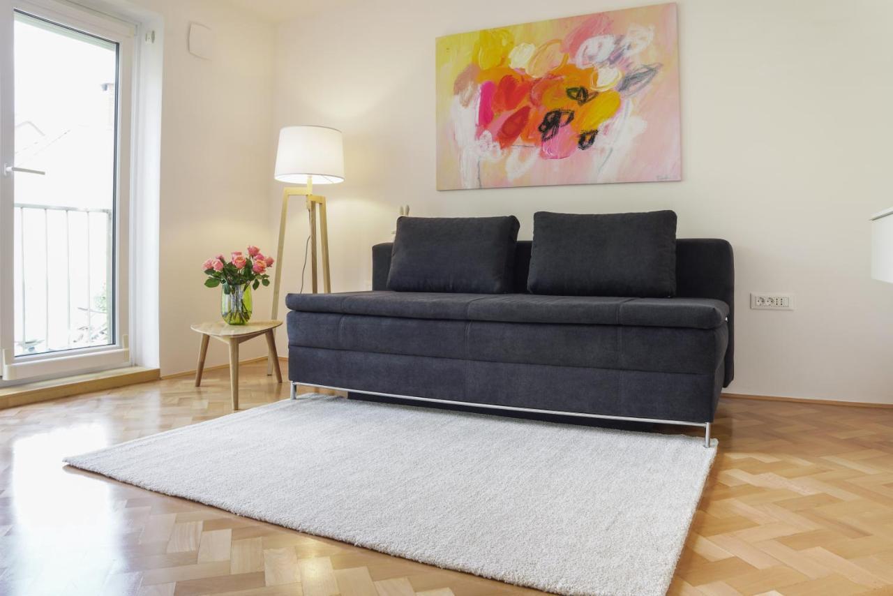 Bright Apartment Ljubljana Eksteriør billede